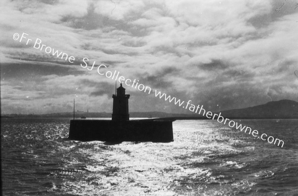 MAIL BOAT SCENE THE BREAKWATER AT HOLYHEAD